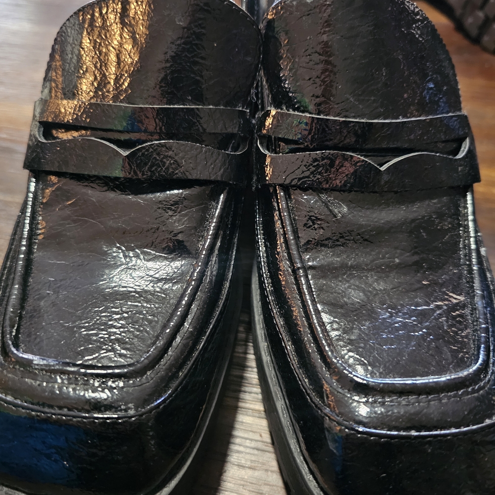 Sleek Black Patent Leather Loafers for Women